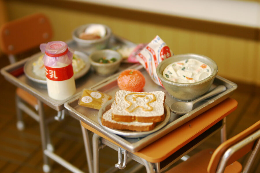 泉大津市の小中学校が提供する「ときめき給食」とは？
