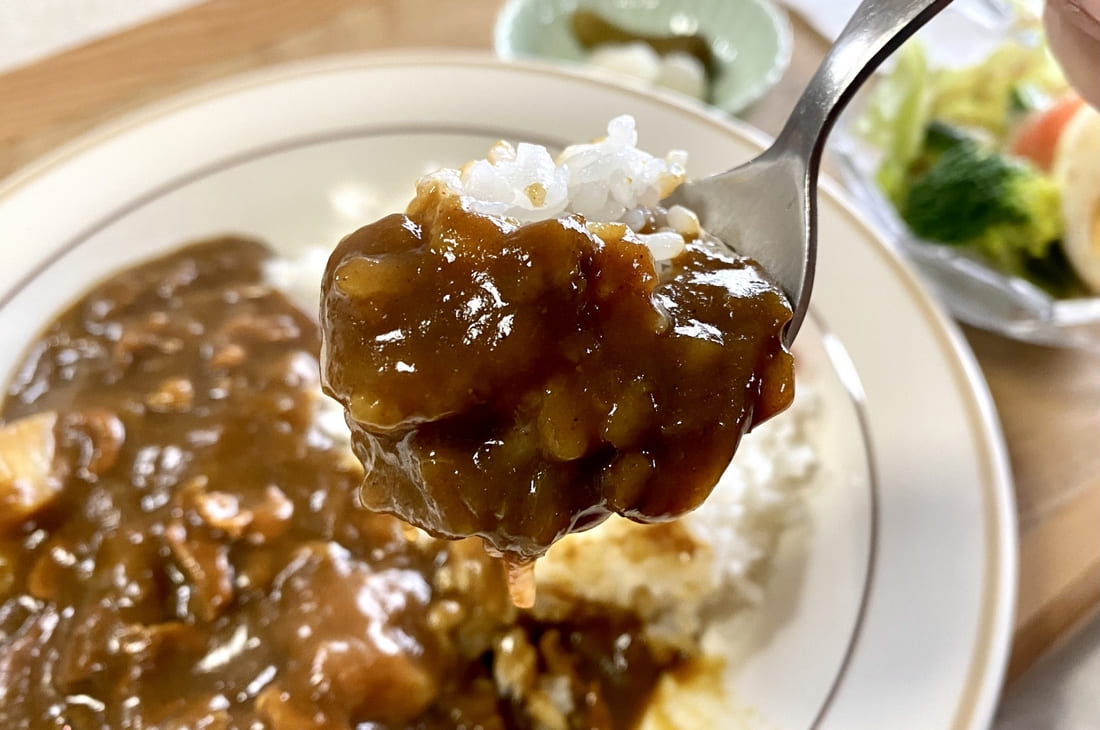 【2025年版】社員食堂の人気メニュー10選！｜満足度UPの献立アイデアも紹介